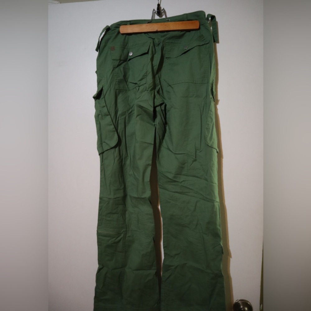 Women’s  Green Cargo Pants